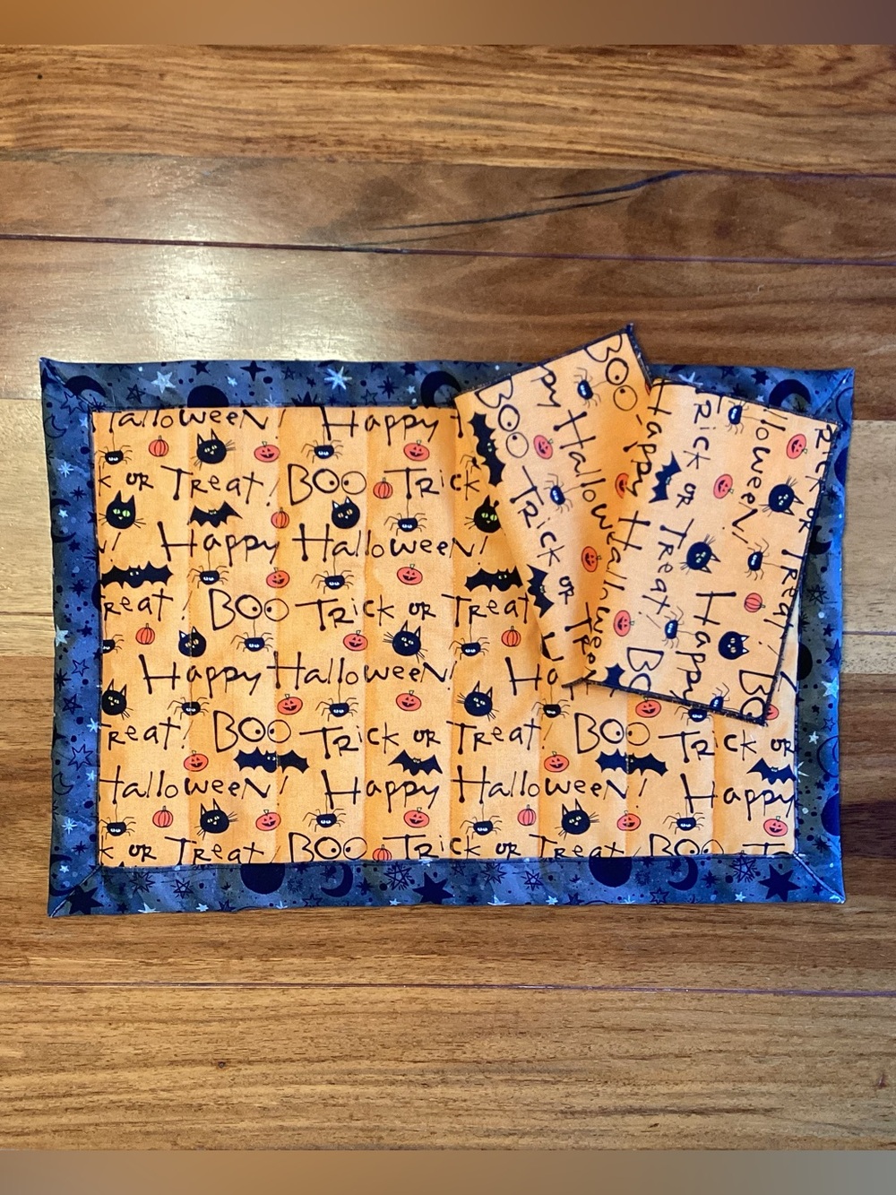 Halloween Trick-or-Treat Placemat Set